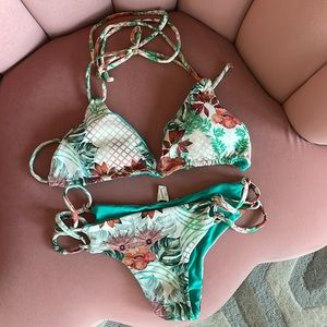 San Lorenzo Bikini Set - Printed, Size Small. FREE and FAST shipping!!